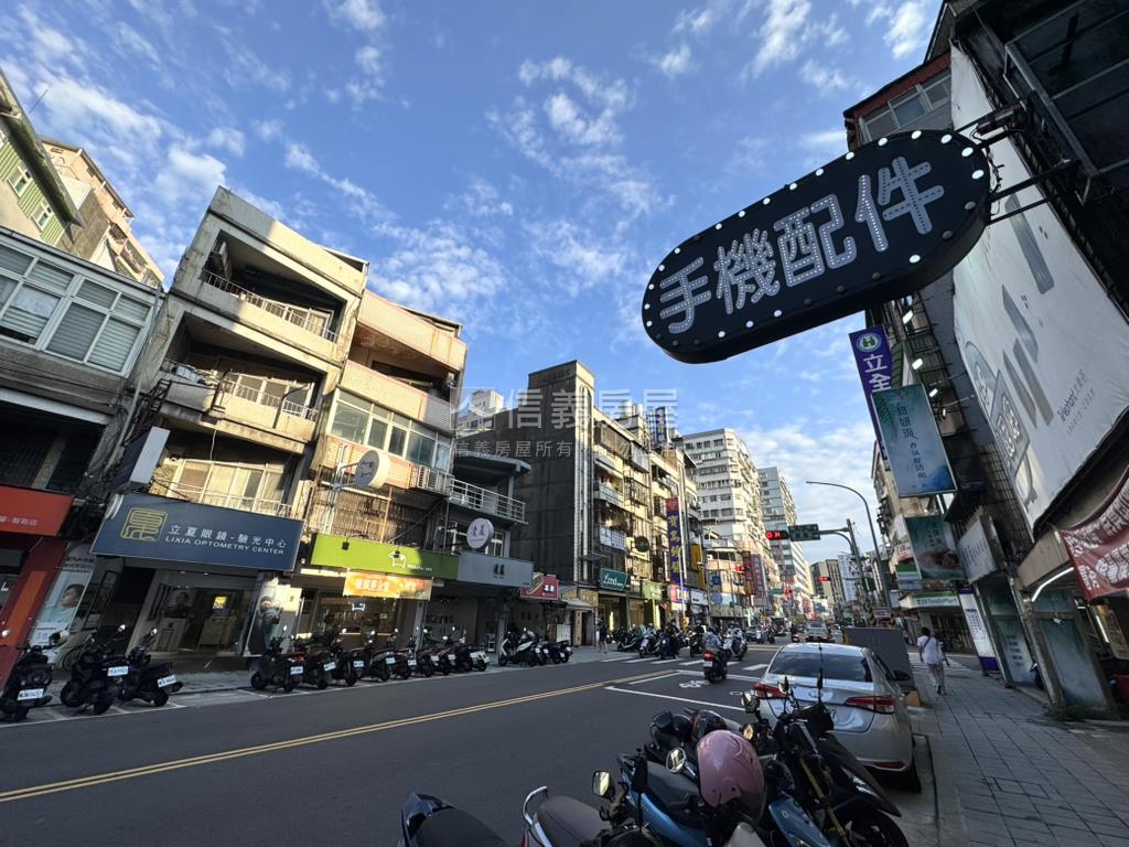 中央路二段華廈三房房屋室內格局與周邊環境