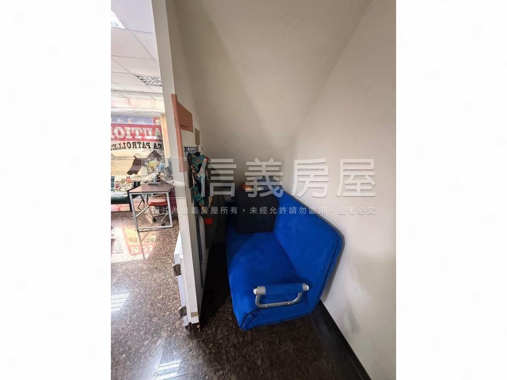 南勢重劃區㊣上海路金店面房屋室內格局與周邊環境