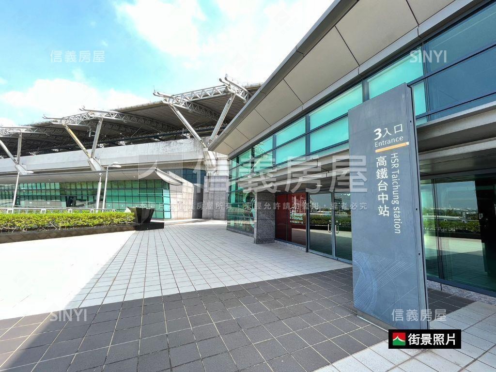 兩面臨路角間大面寬金店面房屋室內格局與周邊環境