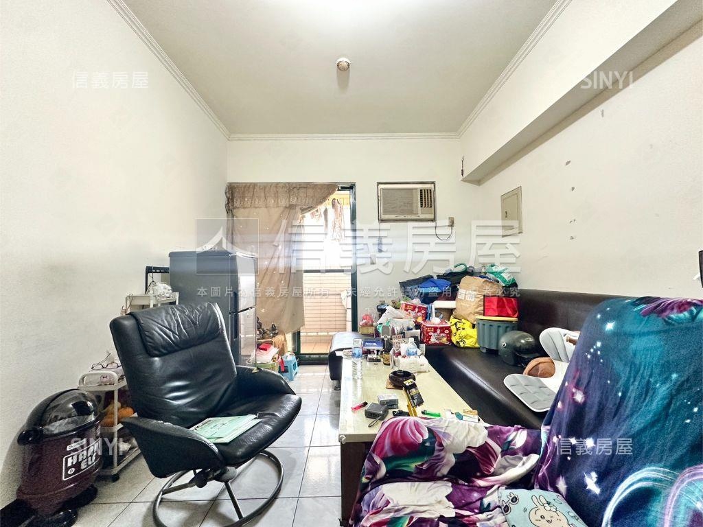 國際別墅兩房車位房屋室內格局與周邊環境