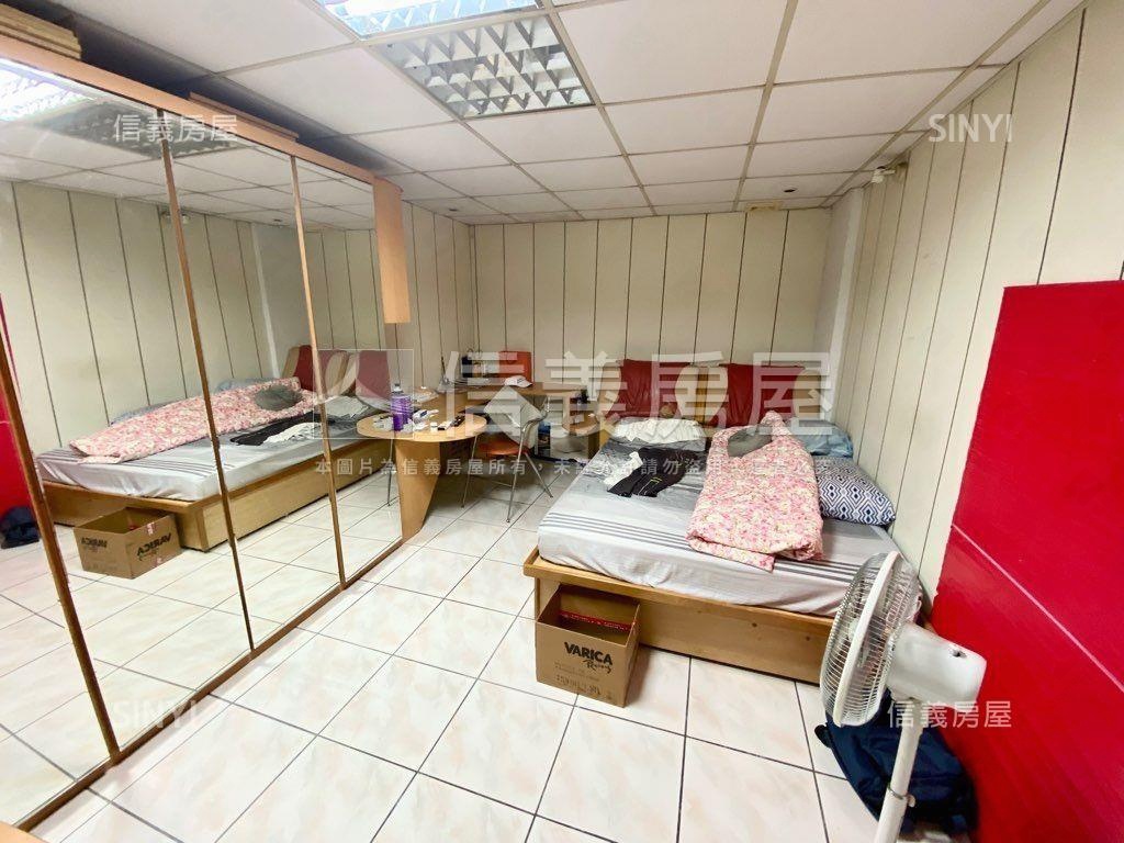 信義國中旁大空間房屋室內格局與周邊環境