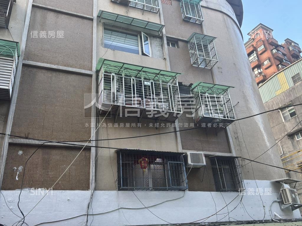 永福國小邊間三樓美寓房屋室內格局與周邊環境