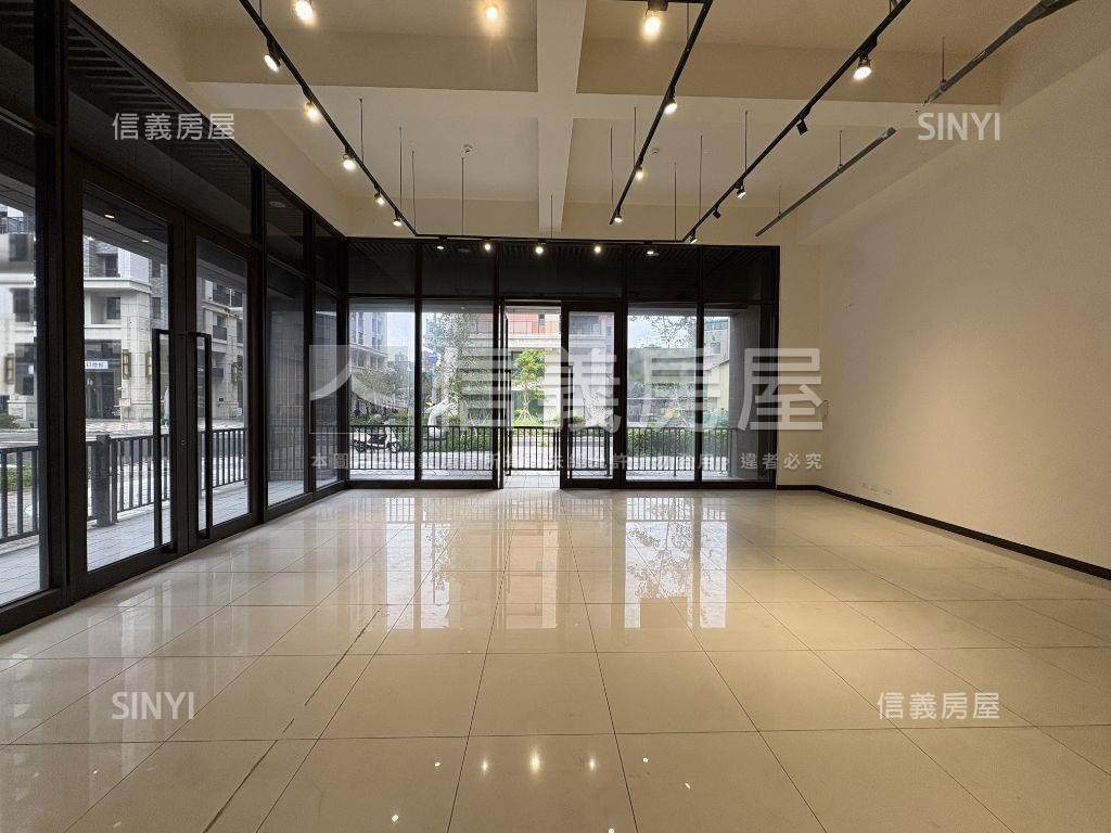 近ＡＩ園區角間金店面房屋室內格局與周邊環境