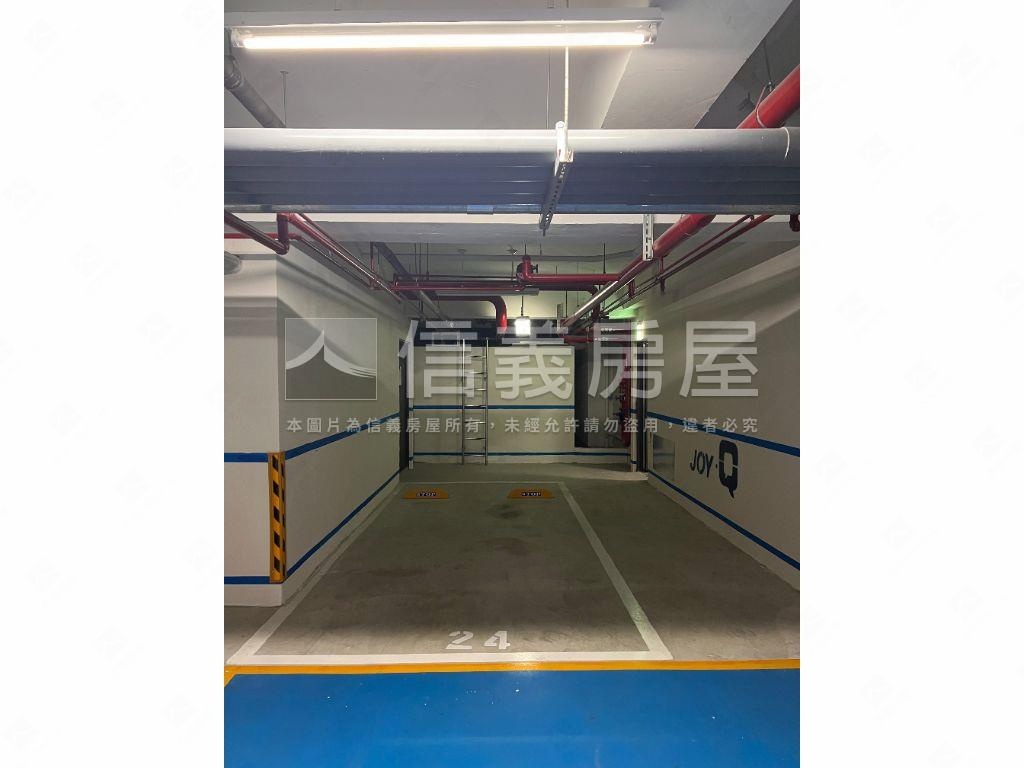 近ＡＩ園區角間金店面房屋室內格局與周邊環境