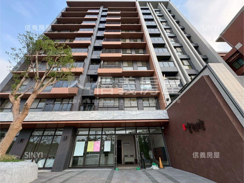 過嶺雲起時．光韻三房車位房屋室內格局與周邊環境