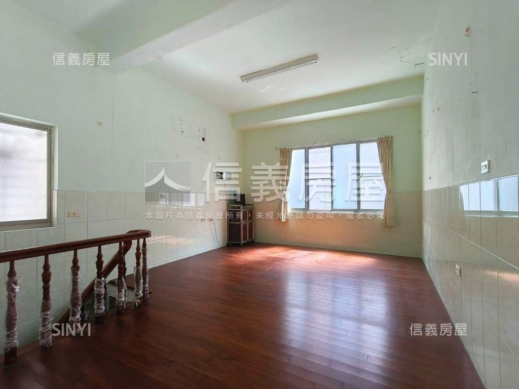 近文化中心獨棟活巷透天房屋室內格局與周邊環境