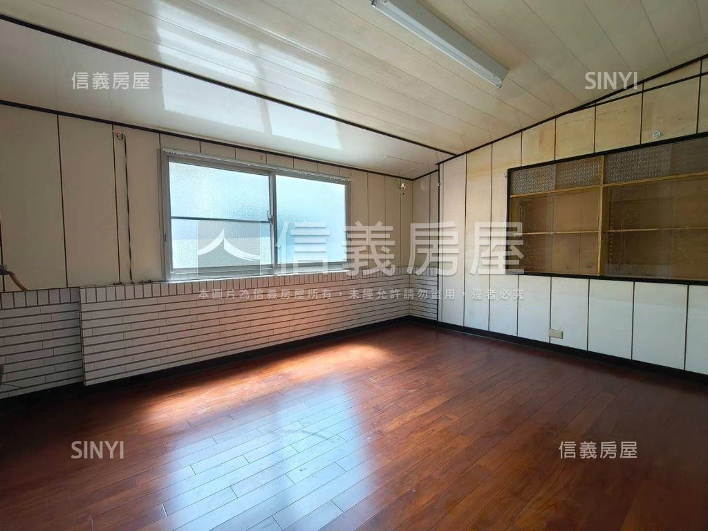 近文化中心獨棟活巷透天房屋室內格局與周邊環境