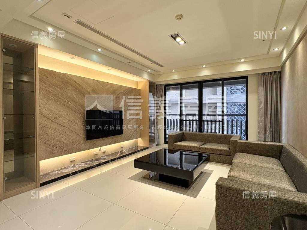 皇翔玉鼎富麗輝煌四房房屋室內格局與周邊環境