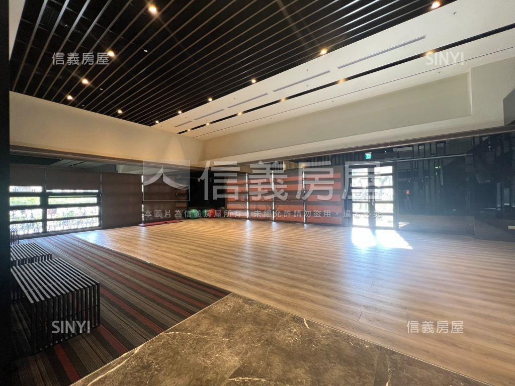 萬禧園府中捷運兩房車位房屋室內格局與周邊環境