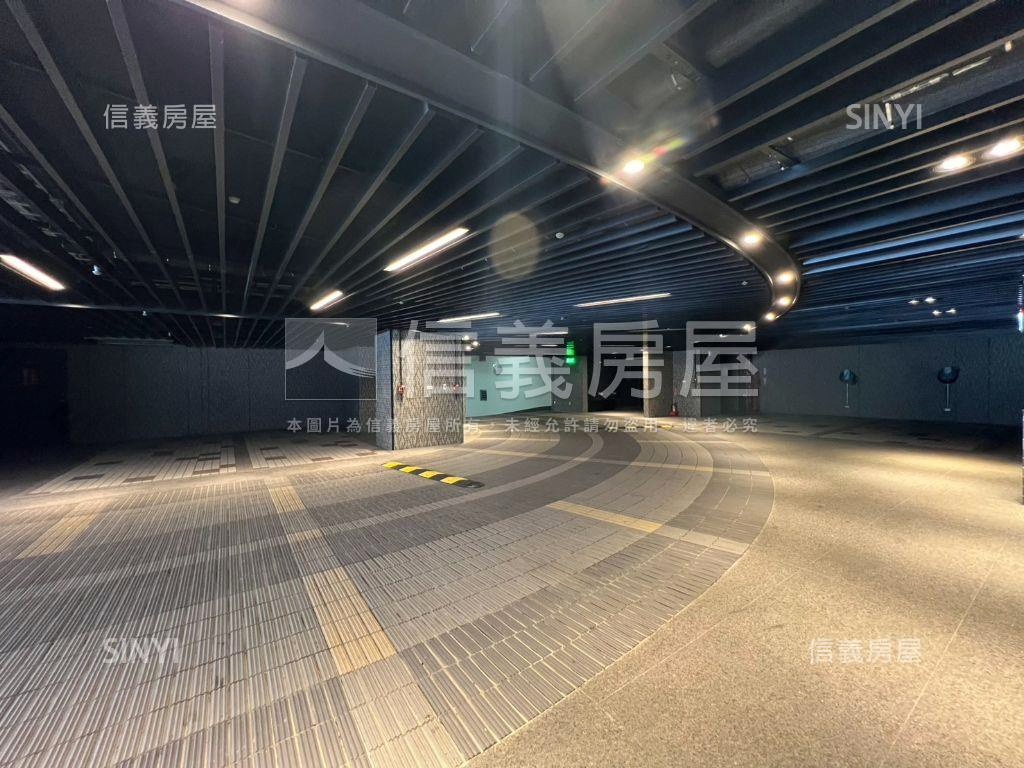 萬禧園府中捷運兩房車位房屋室內格局與周邊環境