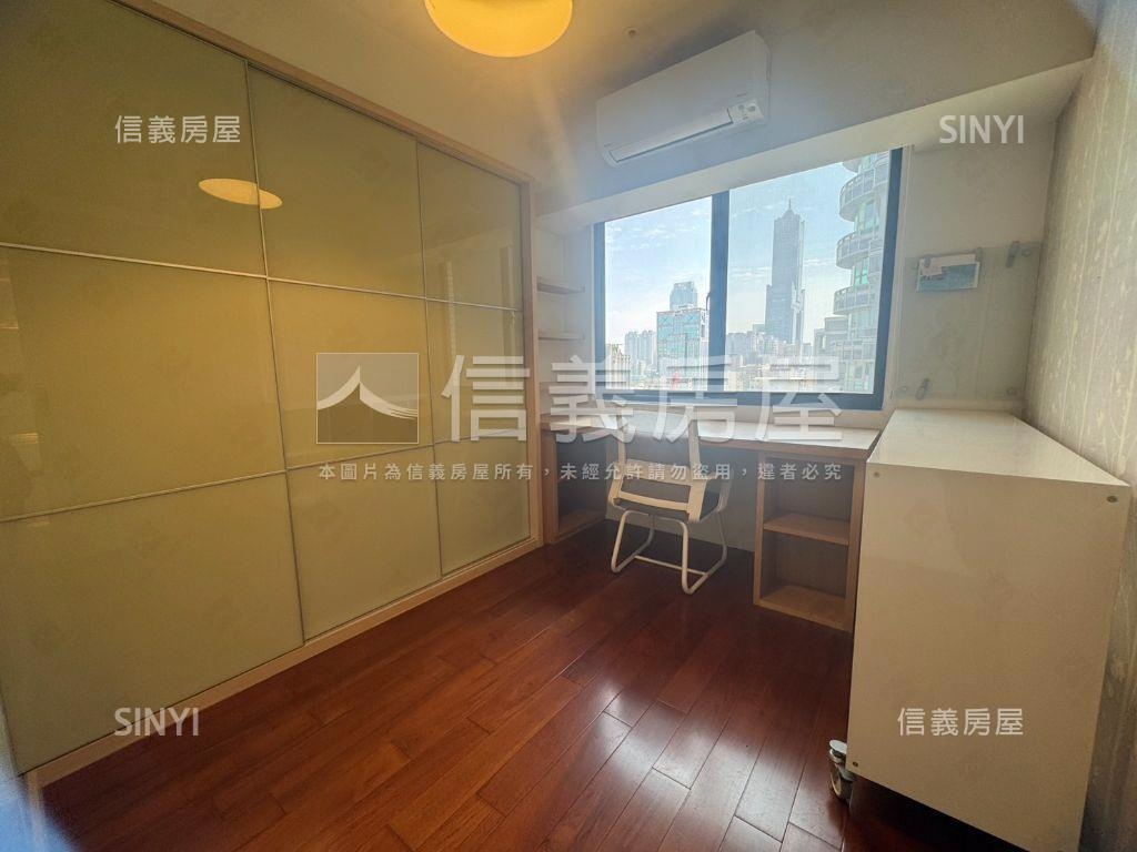 愛上悅讀高樓採光兩房車位房屋室內格局與周邊環境