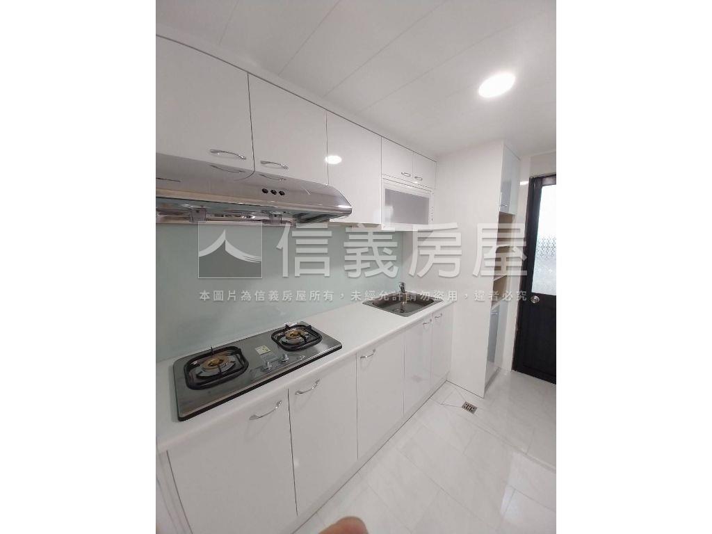 近科博館三房附平車位房屋室內格局與周邊環境