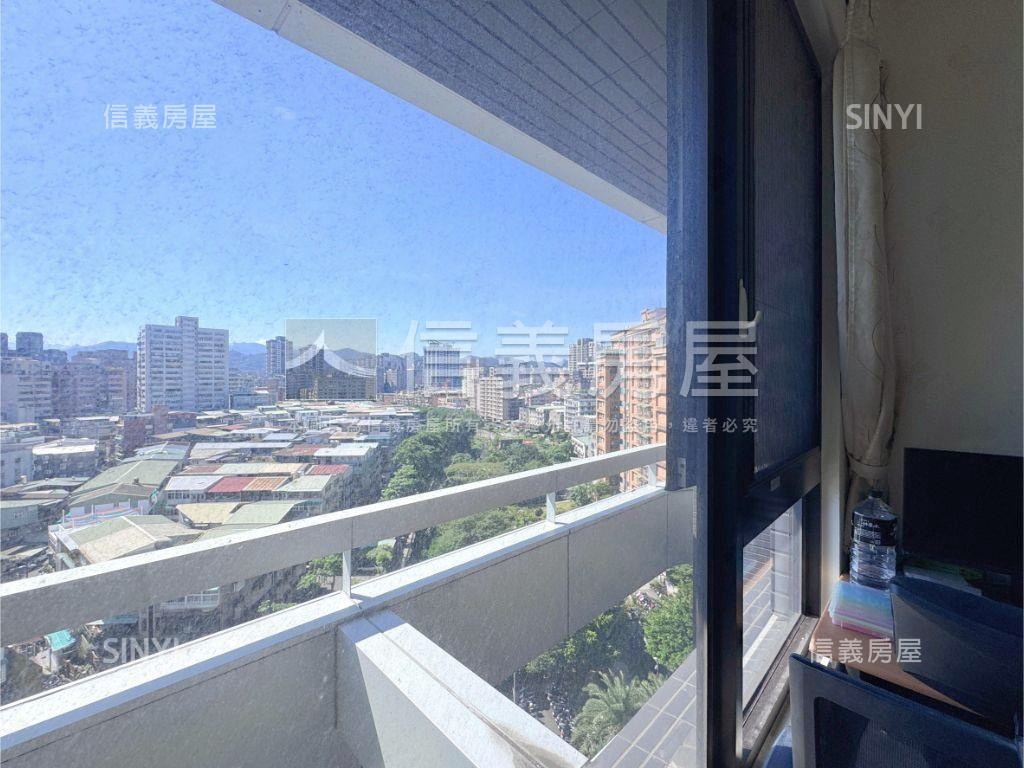 翔之譽高樓兩房平面車位房屋室內格局與周邊環境