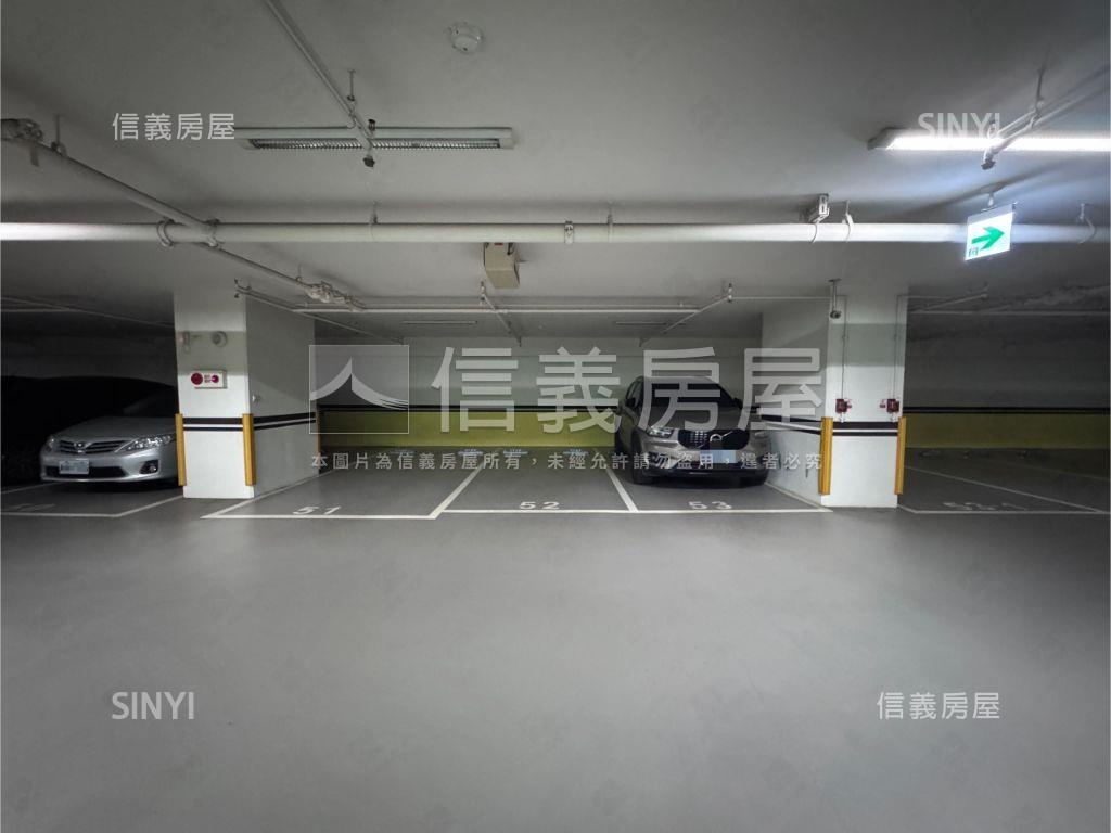 翔之譽高樓兩房平面車位房屋室內格局與周邊環境