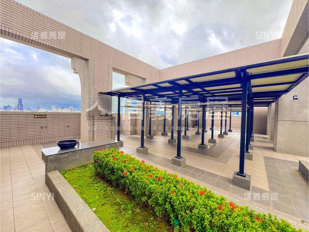 文心苑中高樓邊間２房平車房屋室內格局與周邊環境