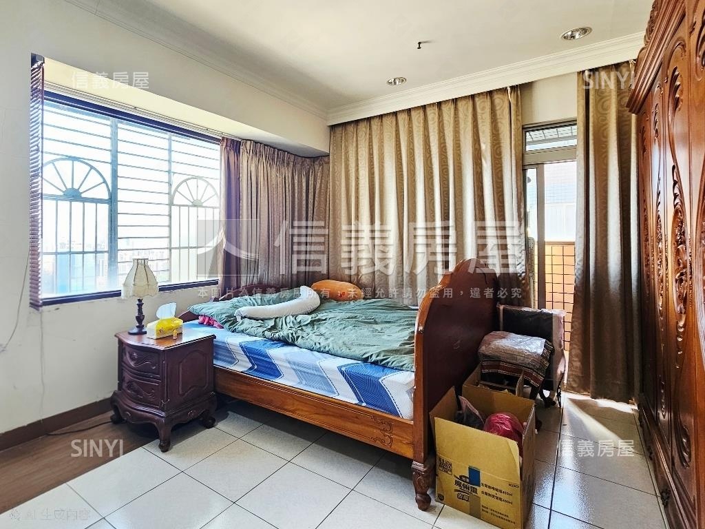 漢江春曉後棟邊間４房平車房屋室內格局與周邊環境