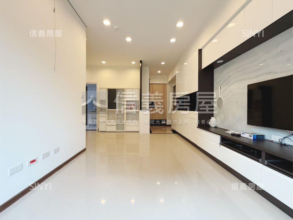 仁愛好樣★精美兩房車位房屋室內格局與周邊環境