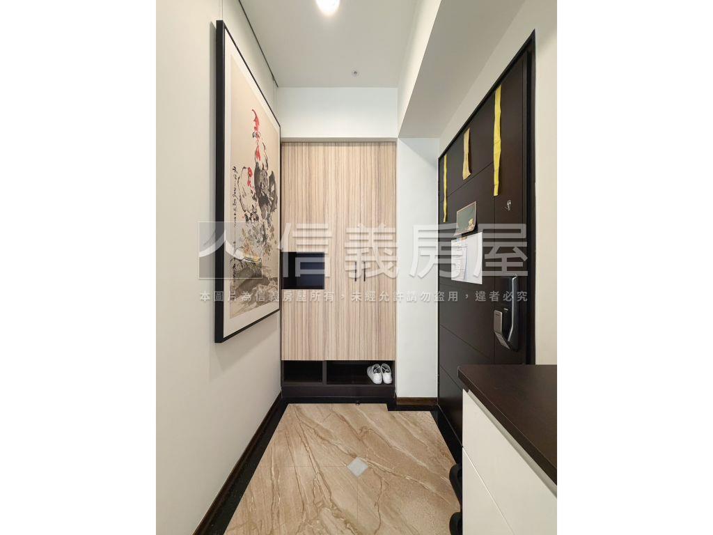 仁愛好樣★精美兩房車位房屋室內格局與周邊環境