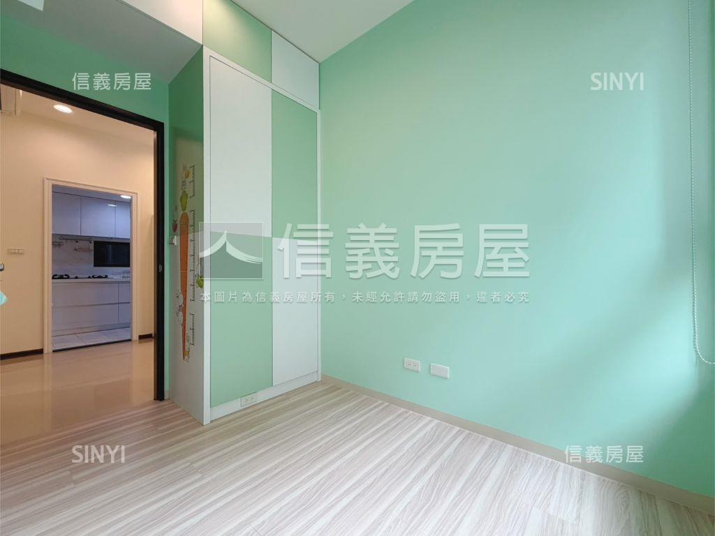 仁愛好樣★精美兩房車位房屋室內格局與周邊環境