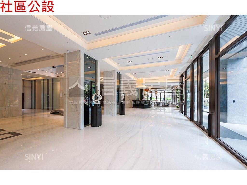 仁愛好樣★精美兩房車位房屋室內格局與周邊環境