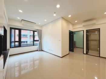 仁愛好樣★精美兩房車位