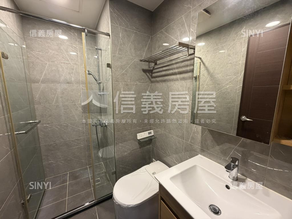 東區副都心清景麟兩房平車房屋室內格局與周邊環境
