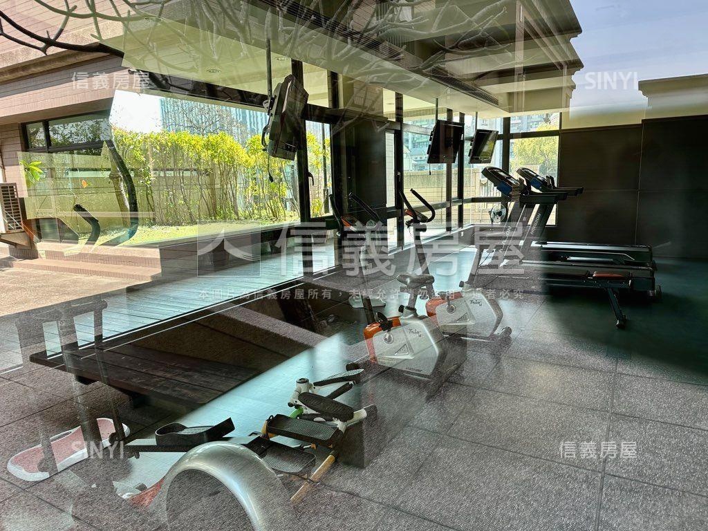 太子鎮高樓景觀附坡平車位房屋室內格局與周邊環境