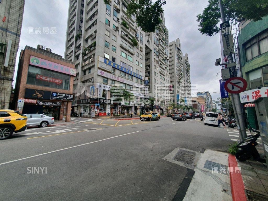 正長春路人潮店面房屋室內格局與周邊環境