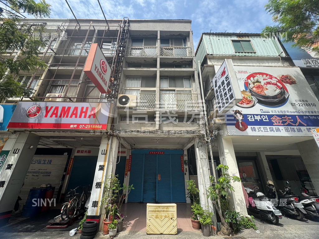 成功正路邊間金透店房屋室內格局與周邊環境
