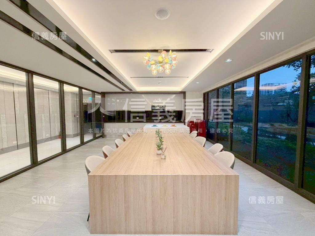 近高鐵邊間美妝兩房車位房屋室內格局與周邊環境