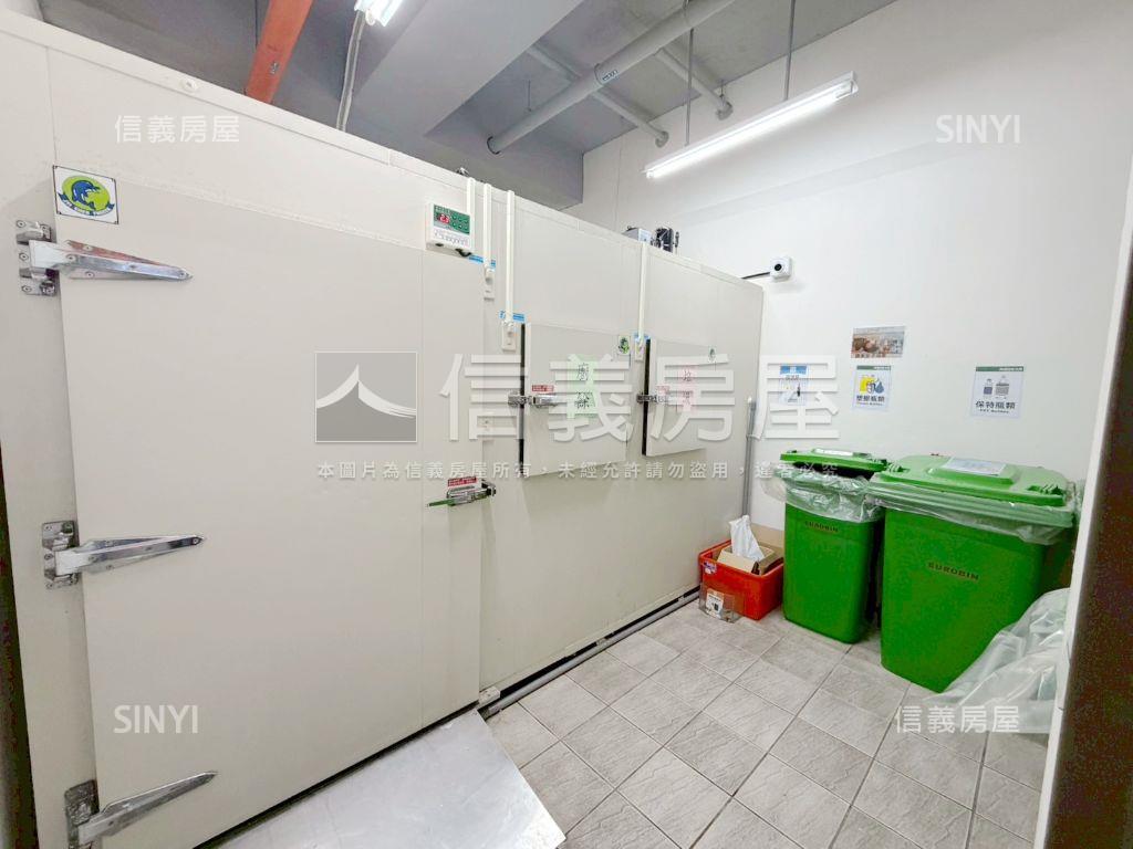 近高鐵邊間美妝兩房車位房屋室內格局與周邊環境