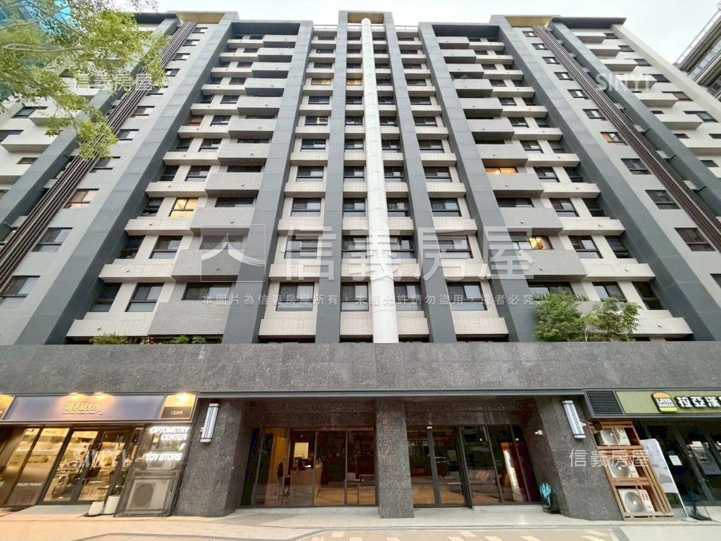 近高鐵邊間美妝兩房車位房屋室內格局與周邊環境