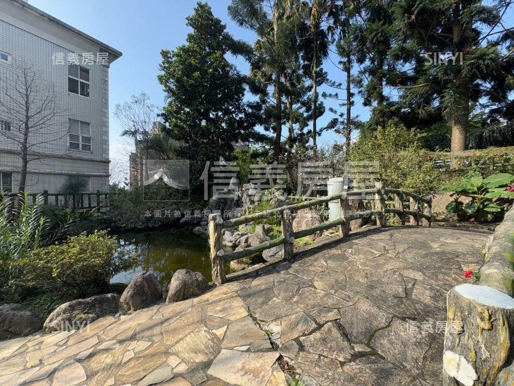 政大御花園雙車位四房房屋室內格局與周邊環境