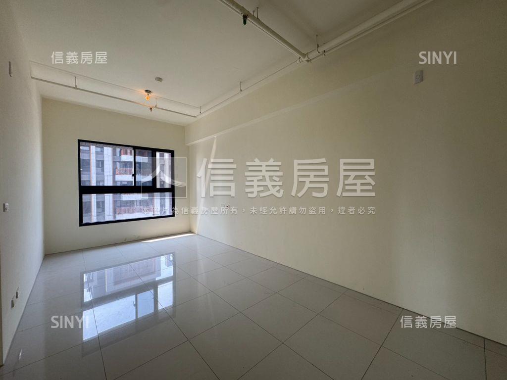 亞昕一見邊間綠意三房車位房屋室內格局與周邊環境