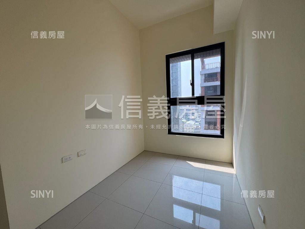 亞昕一見邊間綠意三房車位房屋室內格局與周邊環境