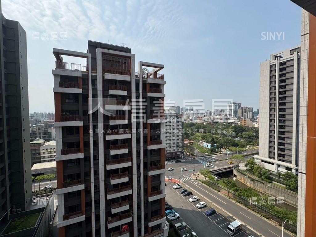 亞昕一見邊間綠意三房車位房屋室內格局與周邊環境