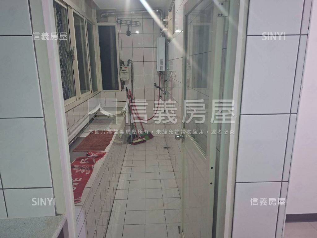 復興邊間三樓好宅房屋室內格局與周邊環境