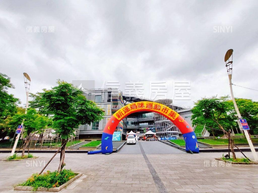 公園旁金店面房屋室內格局與周邊環境
