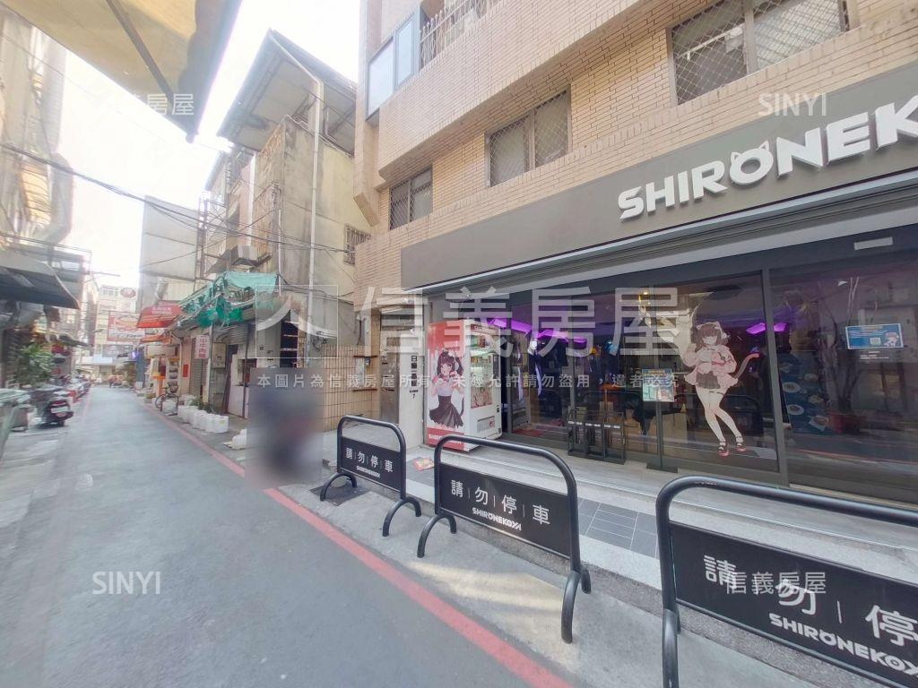 一中商圈前後臨路面寬金店房屋室內格局與周邊環境