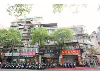 莊敬路公寓３樓