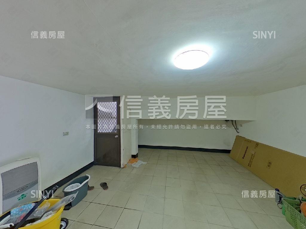 平鎮近南勢重劃車庫透天房屋室內格局與周邊環境