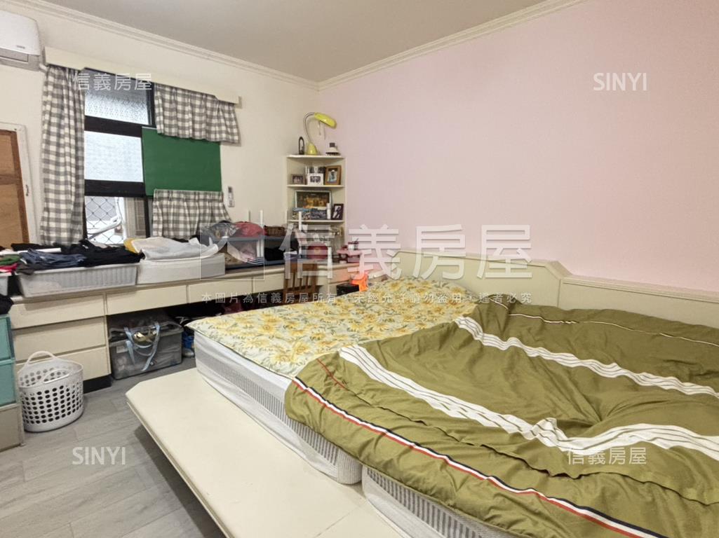 民族公寓頂加大空間房屋室內格局與周邊環境