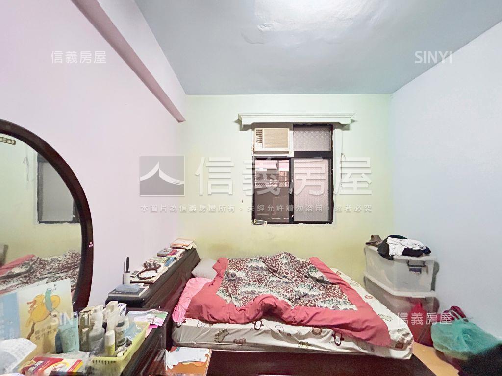 中港路二樓大公寓房屋室內格局與周邊環境