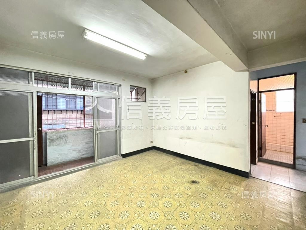 錦繡邊間方正２樓房屋室內格局與周邊環境