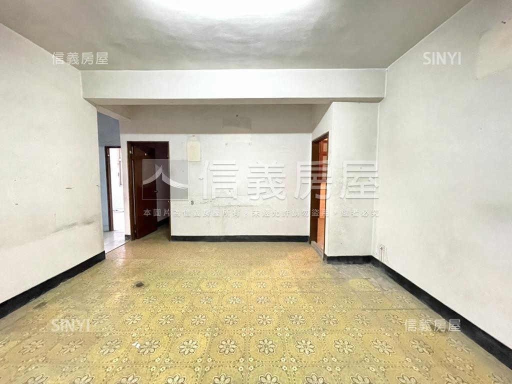 錦繡邊間方正２樓房屋室內格局與周邊環境