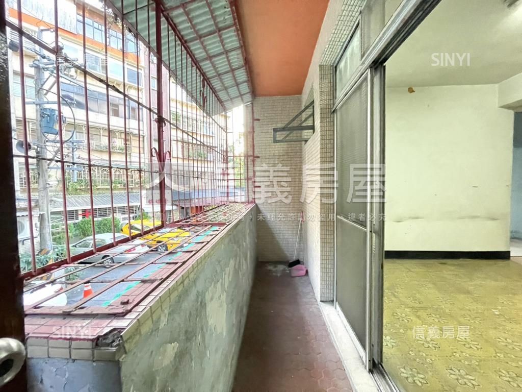 錦繡邊間方正２樓房屋室內格局與周邊環境