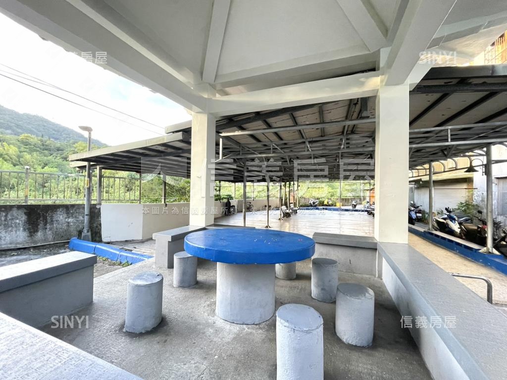 錦繡邊間方正２樓房屋室內格局與周邊環境