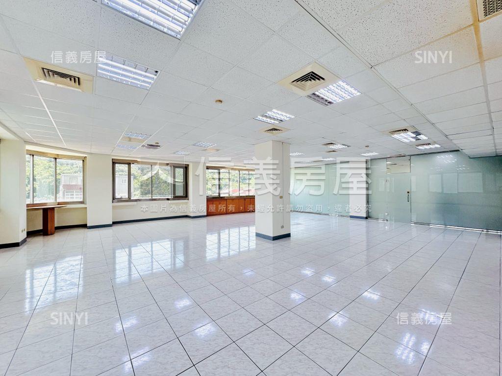 龜山工業廠辦Ａ房屋室內格局與周邊環境