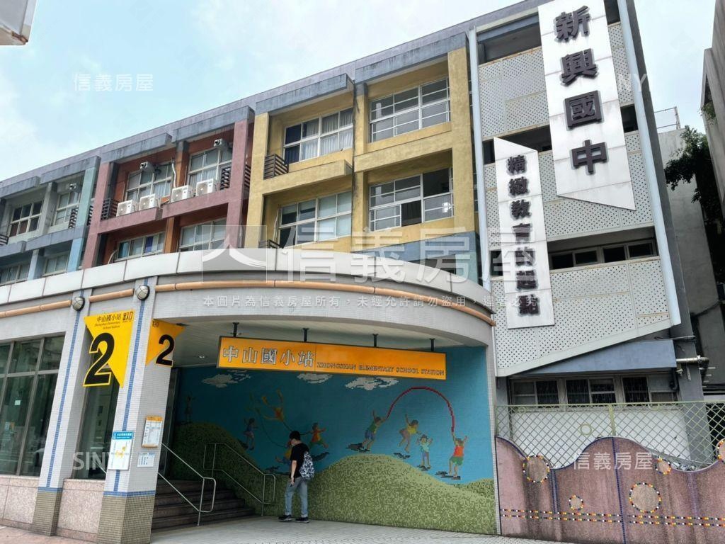 中山國小捷運電梯有管理房屋室內格局與周邊環境