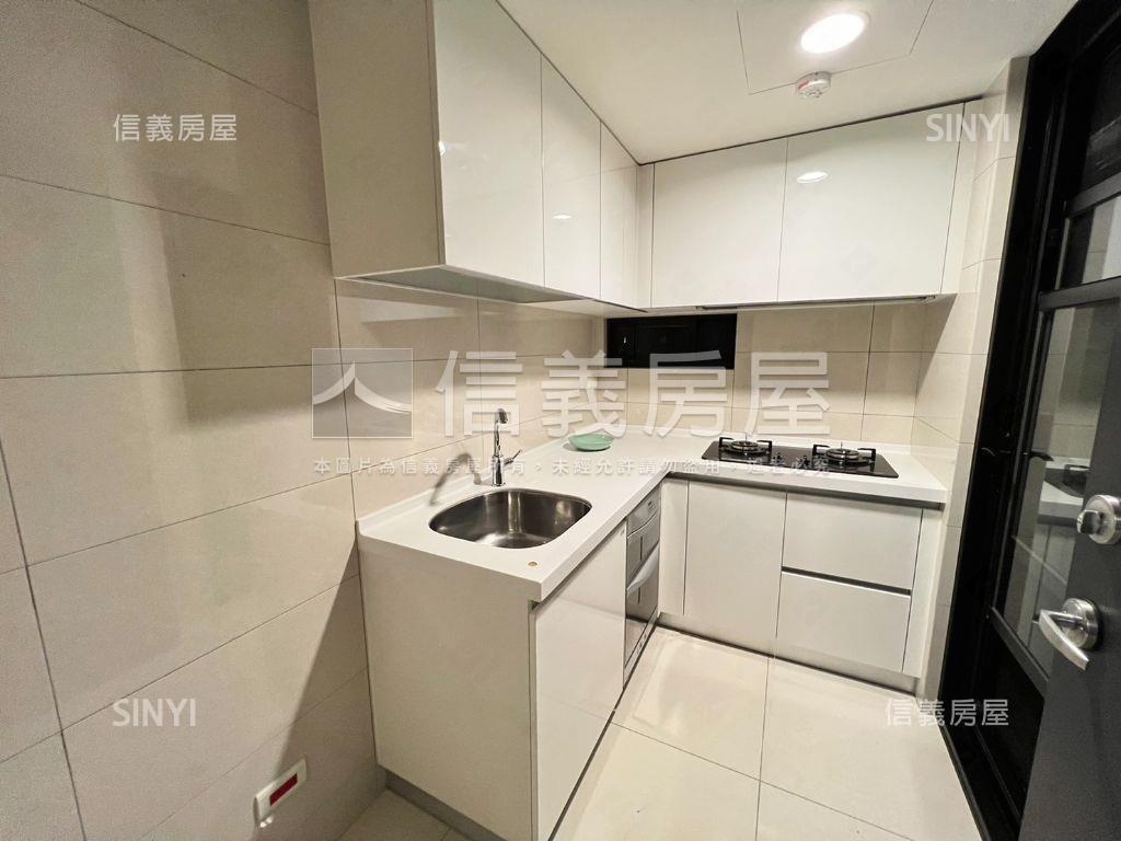 聯上聯高樓精美兩房車位房屋室內格局與周邊環境